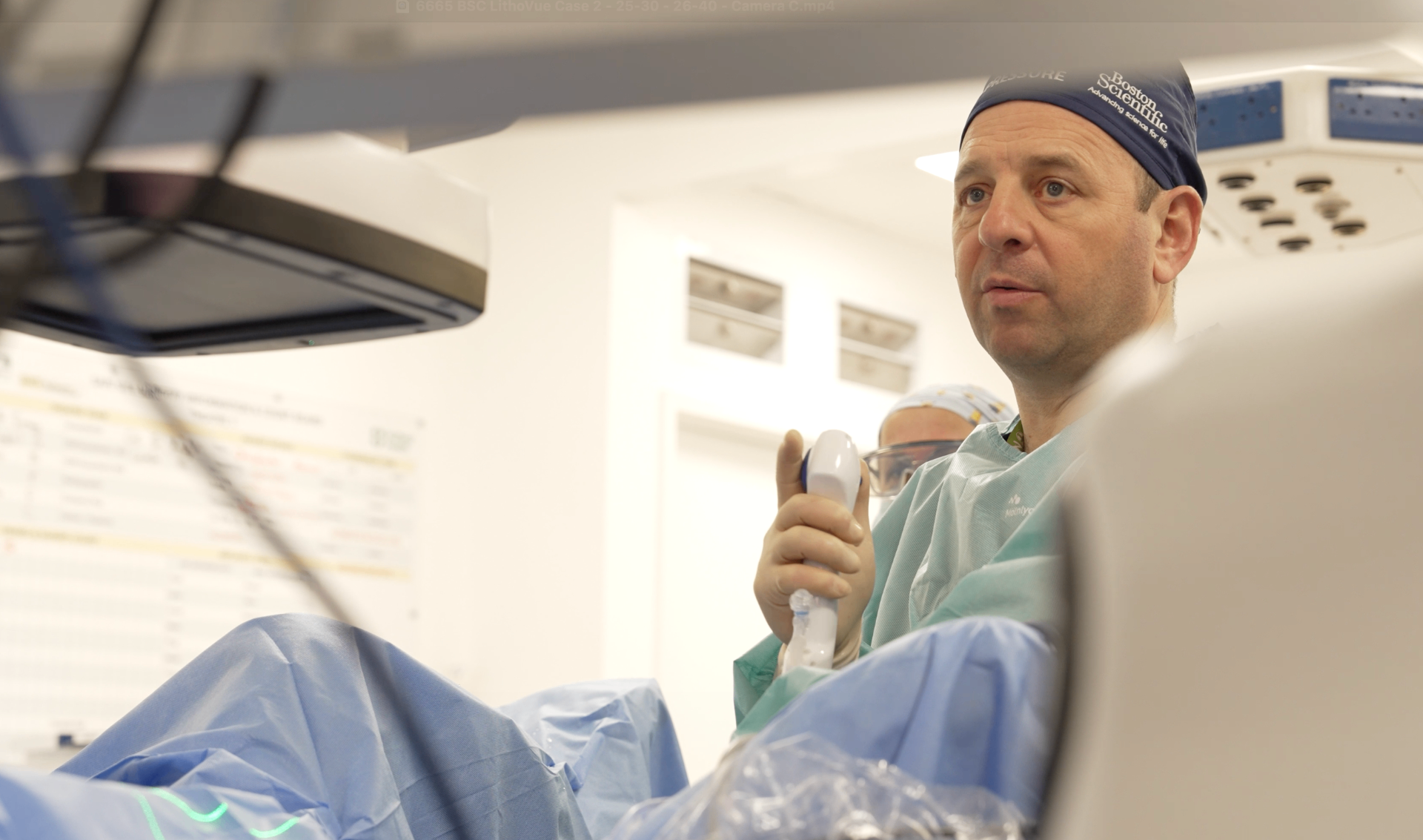 Mr Wiseman performing endoscopic surgery